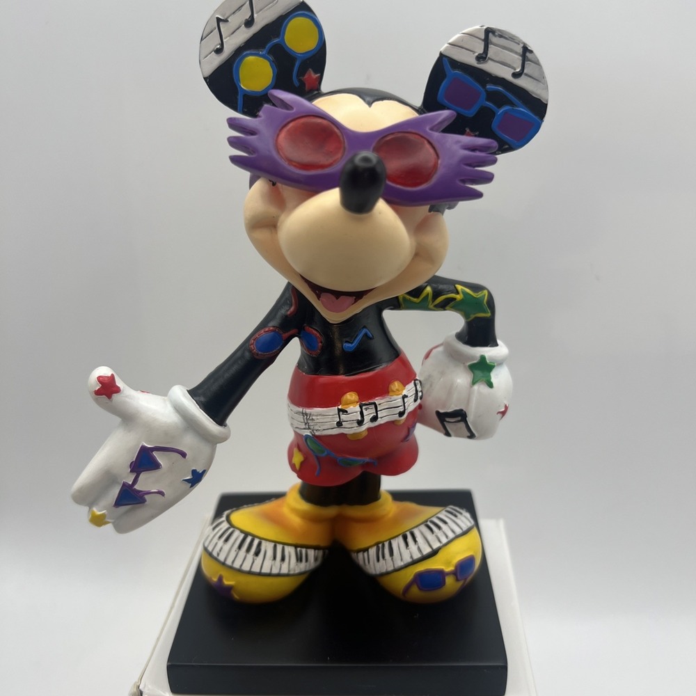Disney 75 InspEARations Music Royalty Elton John Figurine Westland